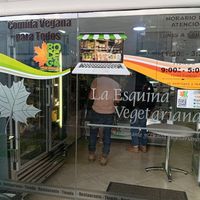 Uno de los mejores restaurantes en Bogotá at La Mesa Vegetariana in Bogota