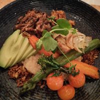 No chicken buddha bowl at Juuls Domburg in Domburg