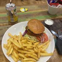 Vegan falafel burger. £9 with fries 🍟  at Indie Burger in Tenby