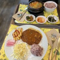   at Loving Hut Gangnam-gu - 러빙헛 in Seoul