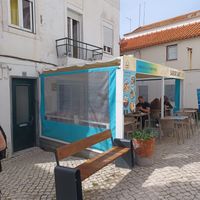 From the outside at Sabor'art Café in Nazare