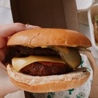 The burger (The New Yorker) was incredible! yum yum #Veganuary at No Frickin Chicken in Worcester