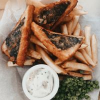 Beer battered tofu & fries (fish & chips style!) at Hoogste Tijd in Eindhoven