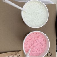 Rose lassi and cardamom lassi  at Oddiyana Garden in Peyzac-le-moustier