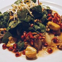 Feldsalat mit karamelisierten Walnüssen, Maronen und Birnen at Gasthaus Bürgerstüble in Sankt Peter
