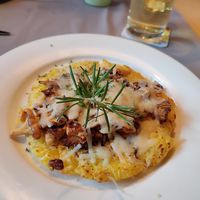 Veganer Rösti mit Pfifferlingen und *Käse at Gasthaus Bürgerstüble in Sankt Peter