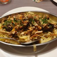 Försterpfännchen Gemüse-Linsen-Frikadellen mit Pilzrahmsauce und Bandnudeln at Gasthaus Bürgerstüble in Sankt Peter