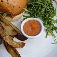 Falafel burger at Margarito in Valencia
