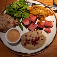 "Market Food" menu option with nori and beetroot tofu, baba ghanoush, roasted sweet potato with red pesto at Margarito in Valencia