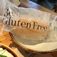 Gluten-free bread at Margarito in Valencia