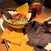 Nachos & Guacamole at Margarito in Valencia