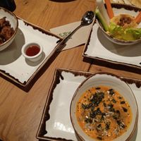 Suop, vegan balls and hummus at Margarito in Valencia