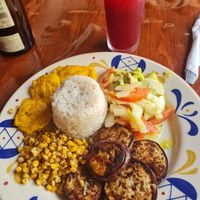 Meal of the day for 12,000 at Mama-Nilma in Cartagena