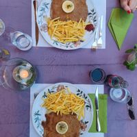 Cordon Bleu w/ fries at National in Burgdorf