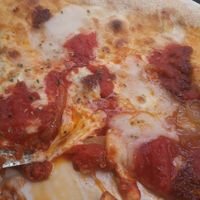 Pizza con soprasada at La Terrazza in Valencia