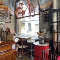 Indoors at Peso Neto in Bilbao