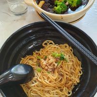 Black vinegar trotter with dry noodles at Flourish Cafe 繁荣素食咖啡厅 in West Singapore