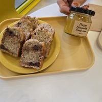 Banana bread and jam at Vegan Veganing in Seoul