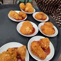 Cauliflower wings at Vegan Food Tour Utrecht in Utrecht