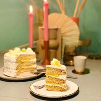the elderflower lemon curd cake at First Eet in Arnhem