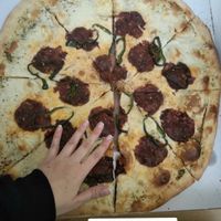  at Dante's Pizzeria in Chicago