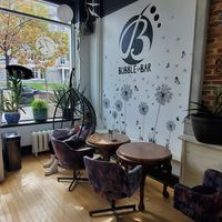 Vibes at Bella in Shebrooke