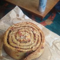 Cinnamon roll type pastry with nuts at Landbageriet - Naturbageriet in Copenhagen