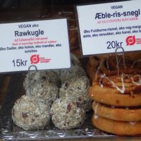 Vegan pastries at Landbageriet - Naturbageriet in Copenhagen