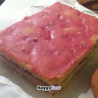 Vegan Raspberry Slice at Landbageriet - Naturbageriet in Copenhagen