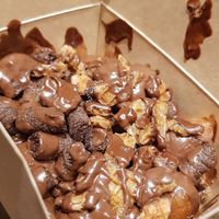 "Foundoukara Vegan" - loukoumades with waffles, wafer rolls and hazelnut chocolate sauce at Keenkies in Athens