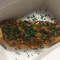 Savory peinirli at Keenkies in Athens