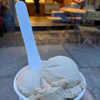 Chai latte rice cream at Caramello Eisdiele in Berlin