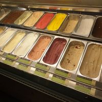 Vegan options on right at Caramello Eisdiele in Berlin