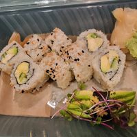 Caulifornia roll and avocado nirigi at Mitate in Portland