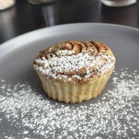 Vegan Cinamon roll  at O Croisant in Coimbra