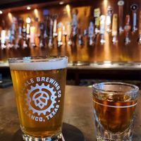 Drinks at The Hoppy Monk in El Paso