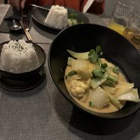 Tofu mit Gemüse in Currysauce und Kokosmilch  at Phở Hà Nội in Linz