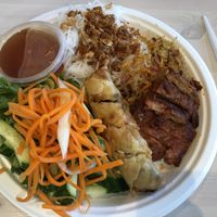 Bun bi cha gio at EatHappy Vegan in Oslo