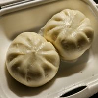 Bao buns at EatHappy Vegan in Oslo