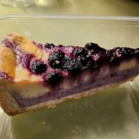 Blueberry cake at EatHappy Vegan in Oslo