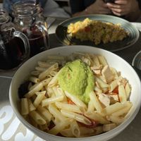 Ensalada de pasta con tofu y aguacate  at Bissap in Bilbao