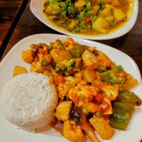 Vegan Delight & Aloo Saag (with mustard greens) at Norbu in Lancaster