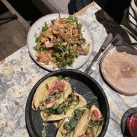 Entry : salad and tacos😄 #Veganuary at Hoy in Paris