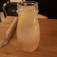 Rhabarber Zitrone Limo at Froindlichst in Berlin