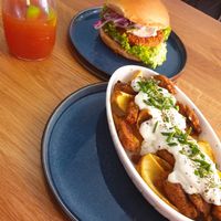 Gyros fries and truffel burger at Froindlichst in Berlin
