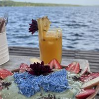 Smoothie bowl and kombucha  at Maracuyá in Flores