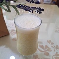 Fresh juice at Loving Hut 愛家 in Jian