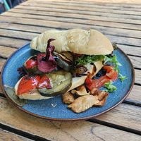 Sandwich gegrilde groente at Paviljoen Genneper Parken in Eindhoven