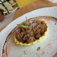 Und zwei vegane Desserts.   at Masala Art in Podgorica