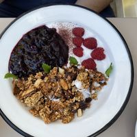 Vegan breakfast at NENI in Vienna